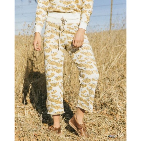 💕THE GREAT💕 The Wide Leg Cropped Sweatpant ~ Camomile Floral Size 2 M NWT - Picture 3 of 15